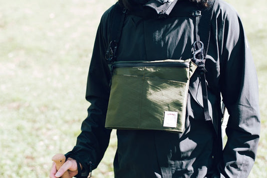 MONEY CAMO (RED) POUCH