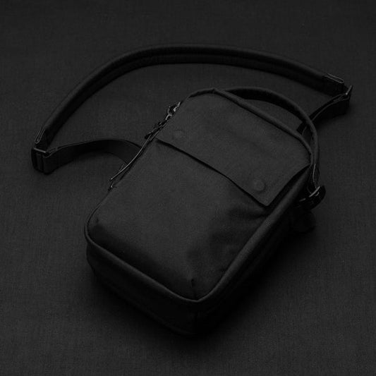 KNIT COMMANDER DUFFLE