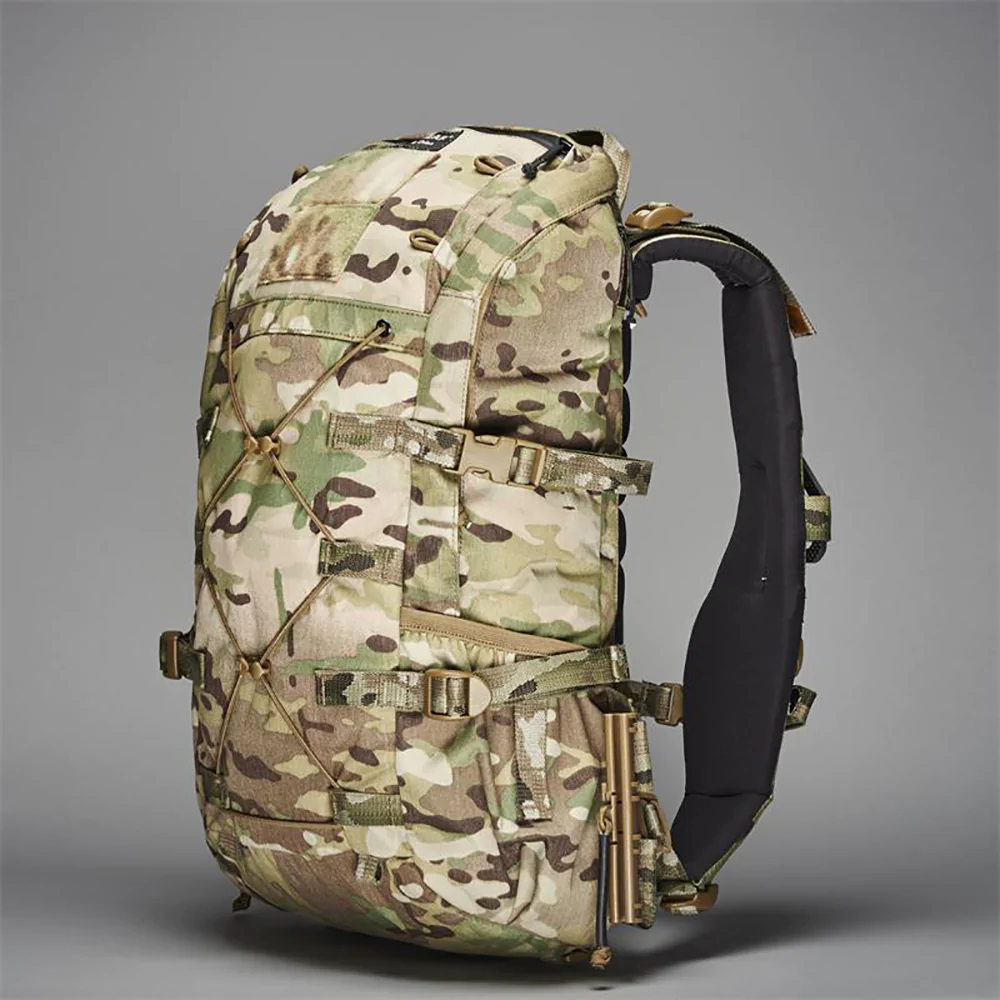 MONEY DREAMS BACKPACK (DLXR)