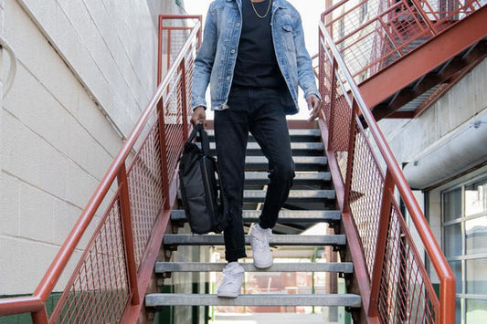 EXTERIOR GOLD ZIP POCKET SHARKS IN PARIS DUFFLE