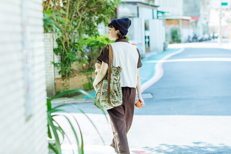 SUPER MELT MINI DUFFLE