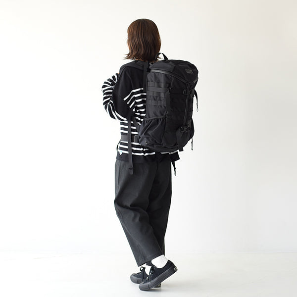 MONOPOLY GOLD EMPIRE THRONE BACKPACK